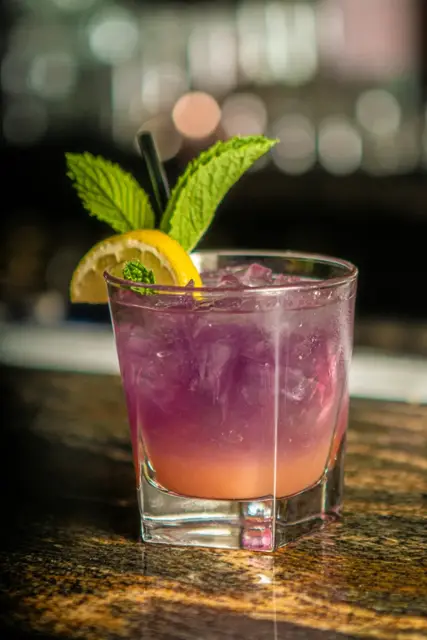 Virgin & Tonic
